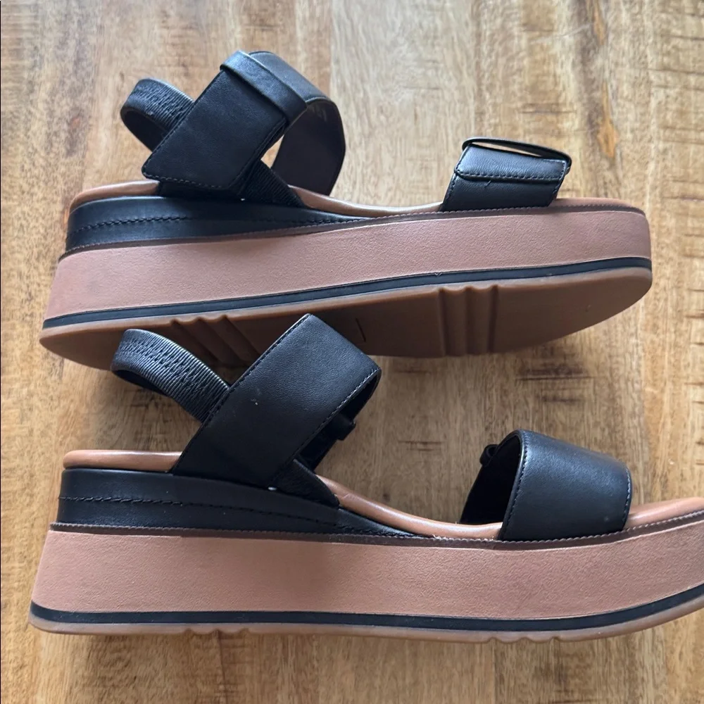 Caslon Brian Women's Black Leather Platform flatform slingback Sandals NEW